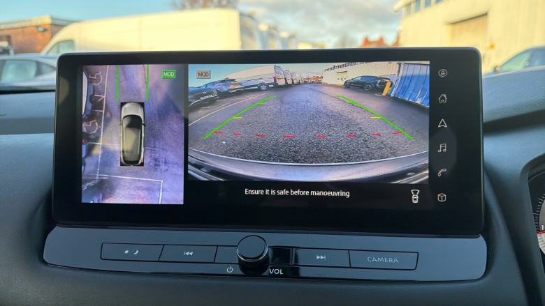 Nissan Qashqai 1.3 DiG-T MH N-Connecta 5dr Petrol Hatchback